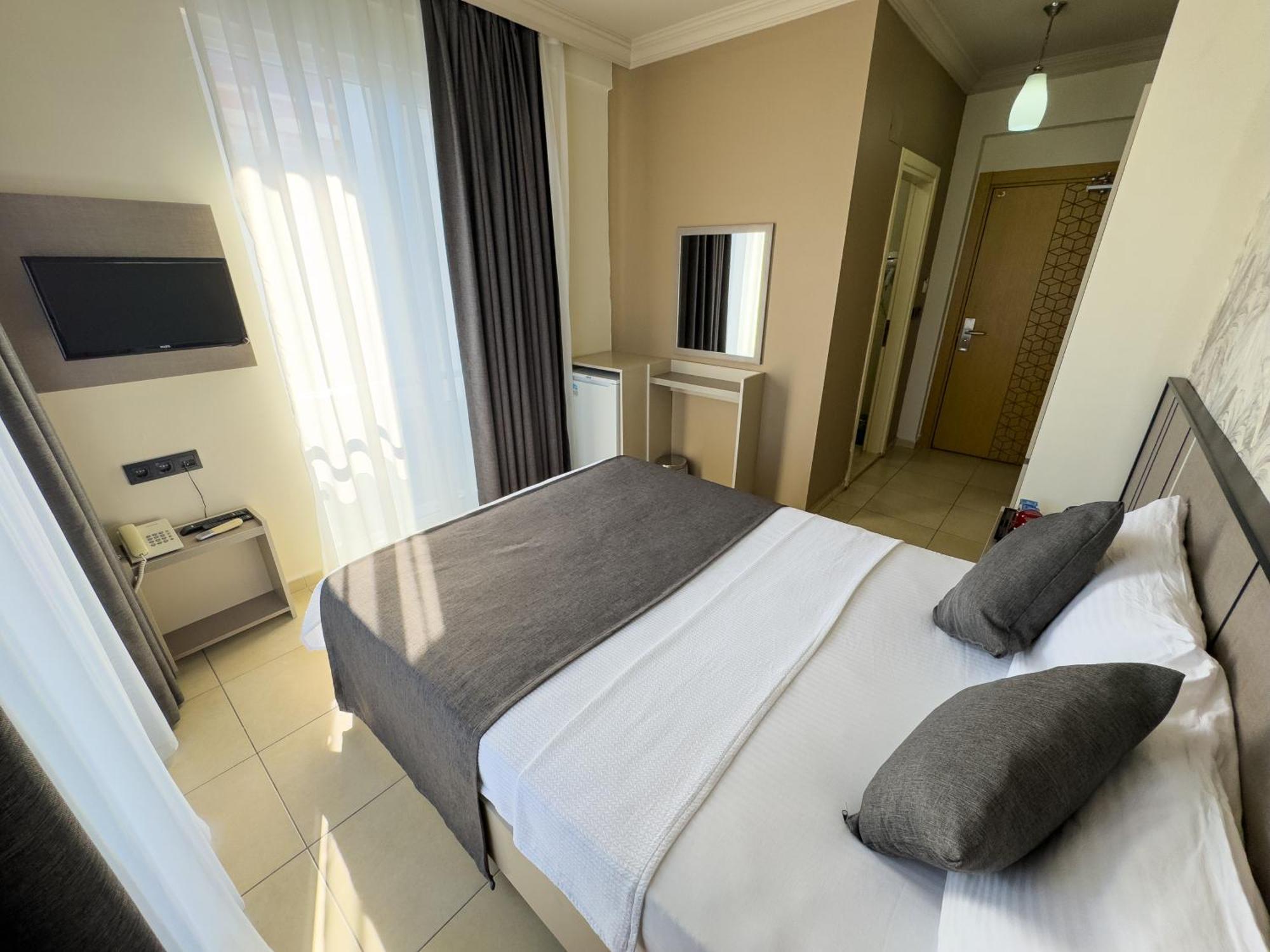 Sardunya Hotel Fethiye Bagian luar foto