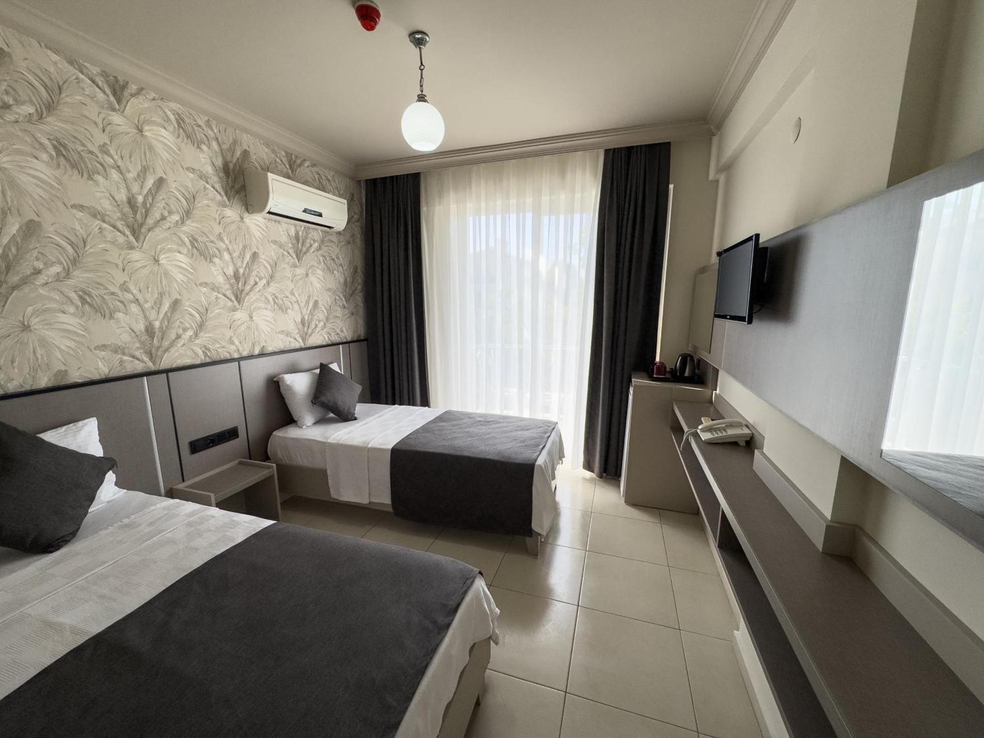 Sardunya Hotel Fethiye Bagian luar foto
